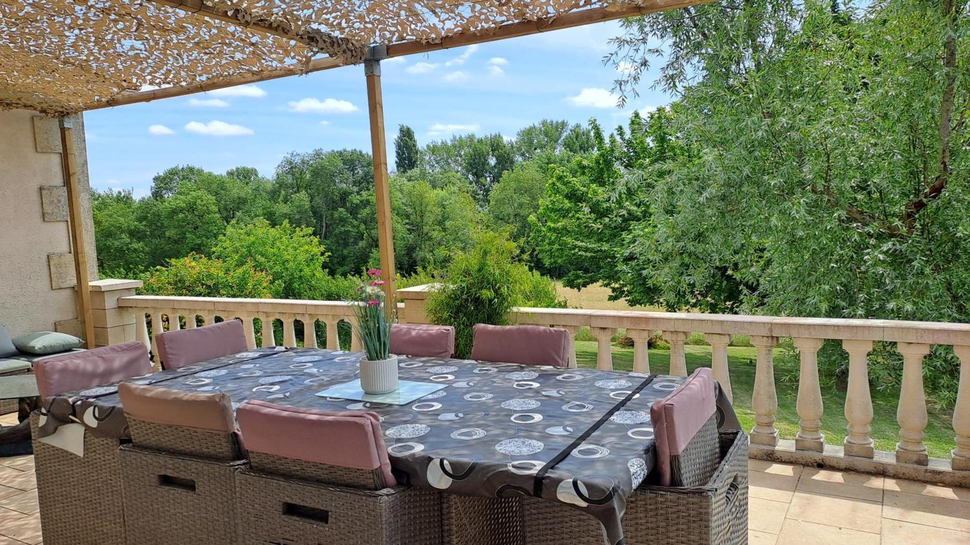 L'Ile Verte Chambre Avec Salle De Bain Privee Champagnac  Экстерьер фото